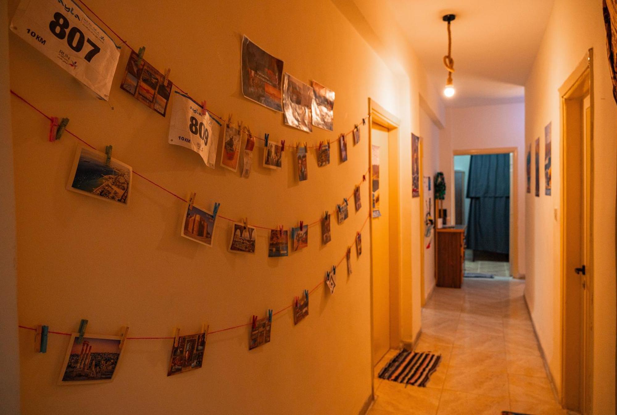 Extra Traveller Hostel Aqaba Bagian luar foto